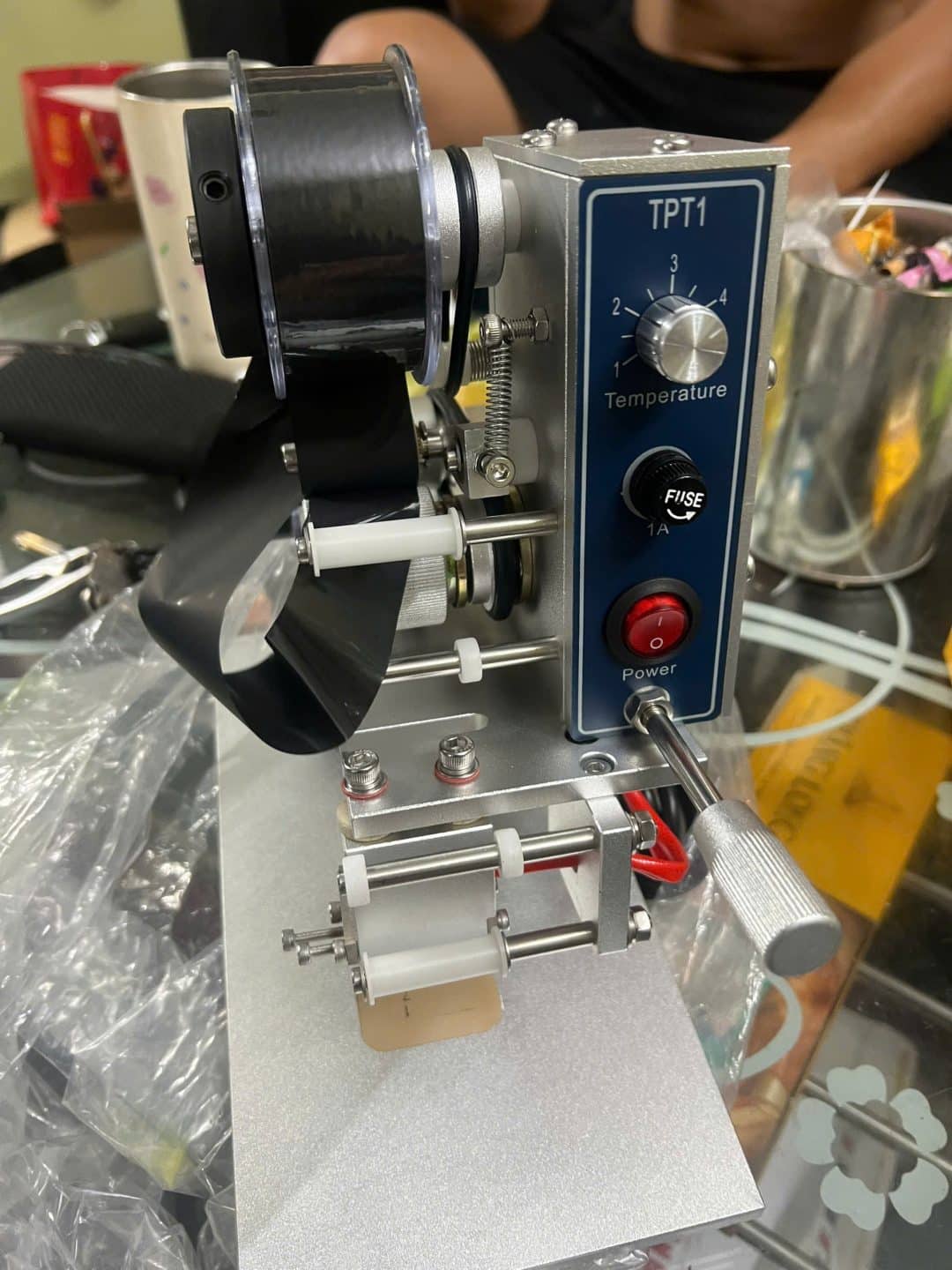 may-in-date-ban-tu-dong-hp-241